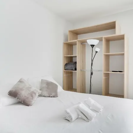 Logement Avec Parking#tours Les Halles 图尔